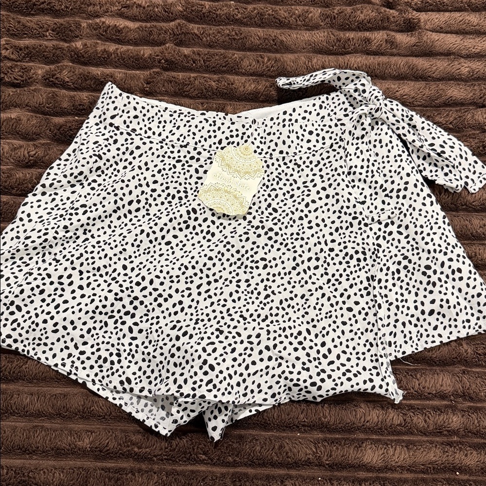 Altar’d State Leopard Print Wrap Skort